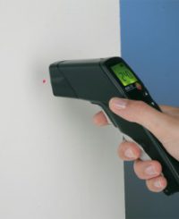 Инфракрасный термометр с двухточечным лазерным указателем Testo 830-T2 (оптика 12:1)